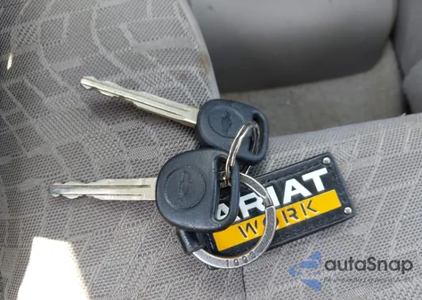 2005 Chevrolet Colorado из США, поврежденный, VIN 1GCDT198758136898